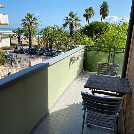Residence Playa Торторето Экстерьер фото