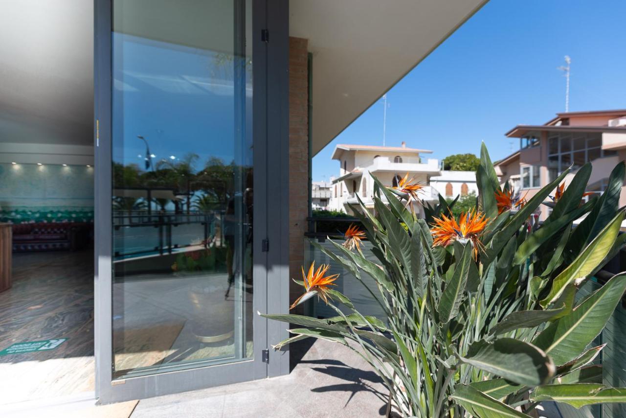 Residence Playa Торторето Экстерьер фото
