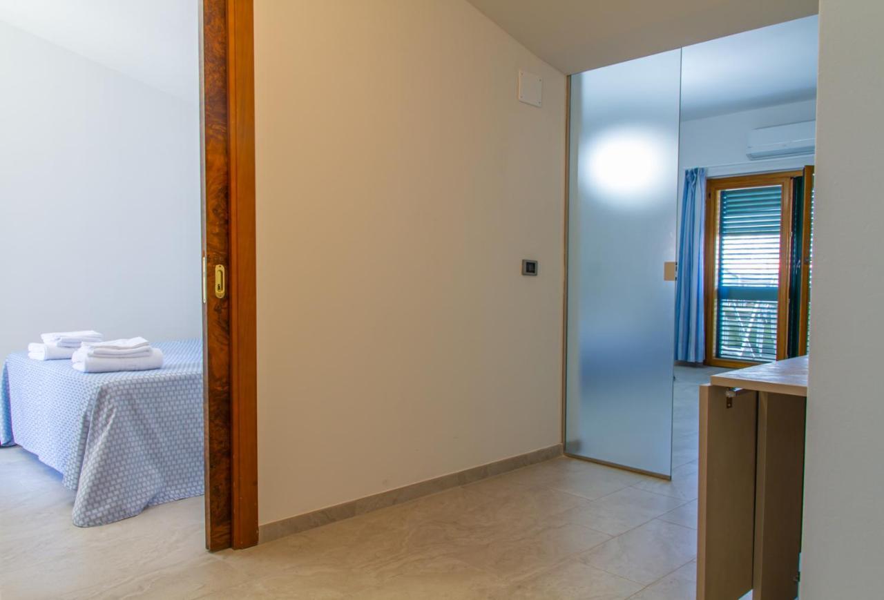 Residence Playa Торторето Экстерьер фото