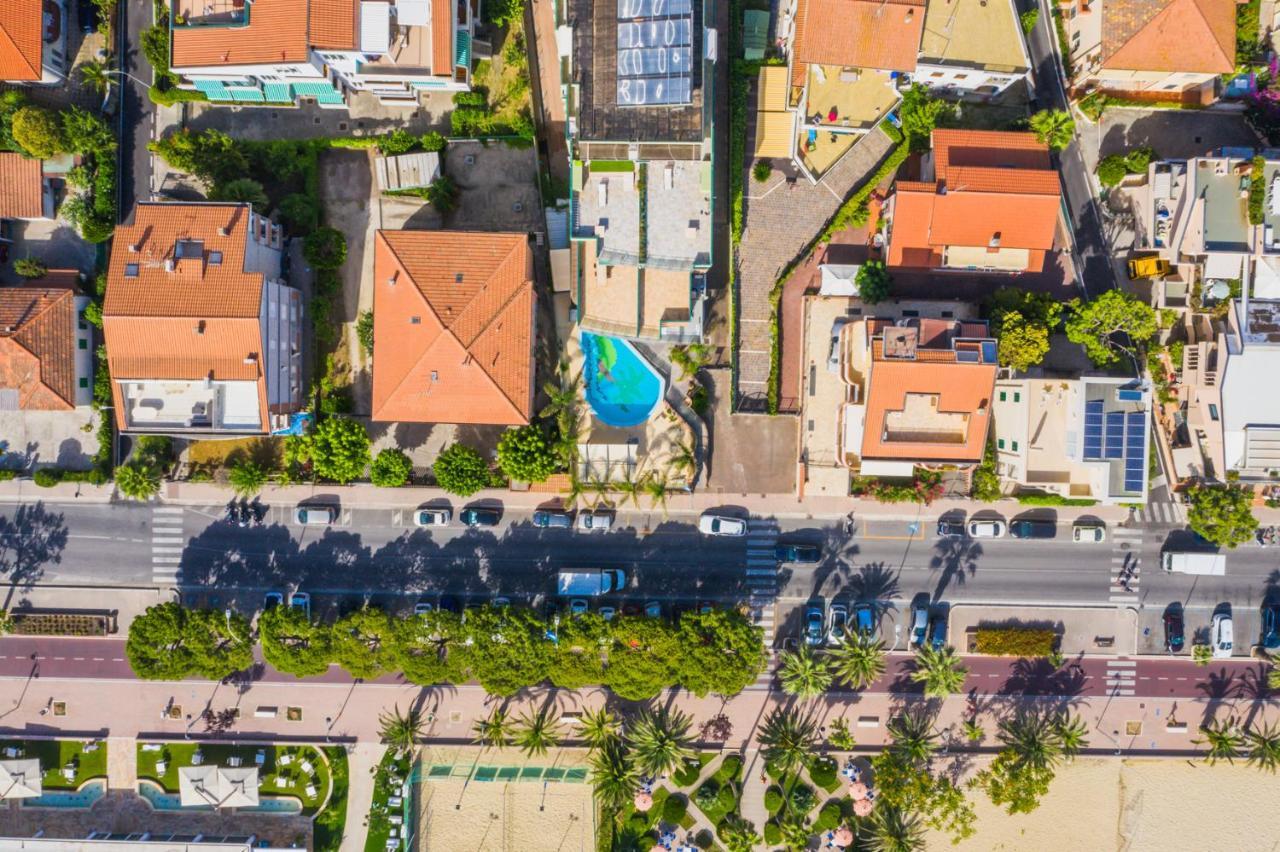Residence Playa Торторето Экстерьер фото
